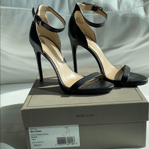bcbg Dona shoes - Picture 2 of 3